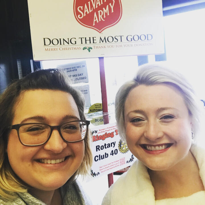 Hannah volunteering with a community organization